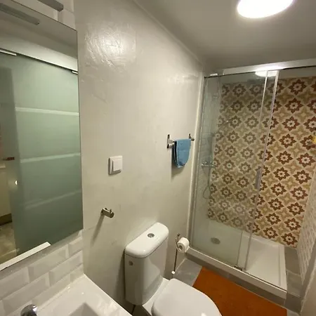 דירה Cozy Estrela ליסבון