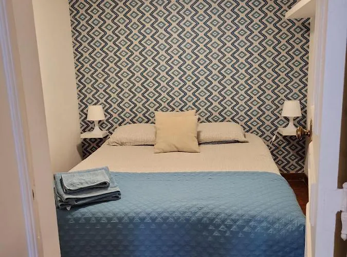 Apartment Cozy Estrela Lisbon